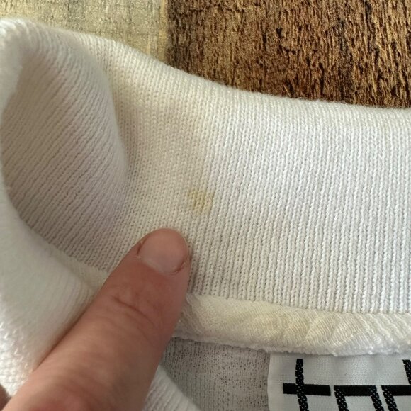 Vintage Teddi Embroidered White Polo With Floral & House Design Short Sleeve - Picture 3 of 13